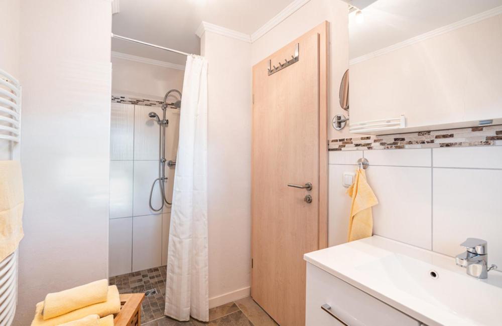 Ferienhaus Usedomer Flaschenpost Цинновиц Экстерьер фото